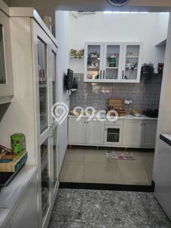 Siap Huni Rumah Mewah 4 Kamar di Pondok Aren Dekat ke Mana Pun Siap Huni Rumah Mewah 4 Kamar di Pondok Aren Dekat ke Mana Pun