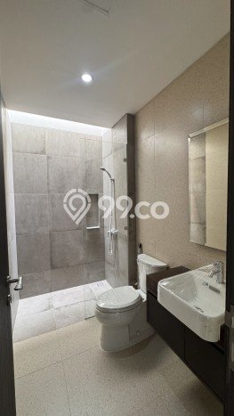 Rumah Elit Modern Tanpa Renovasi di BSD City Tangerang Rumah Elit Modern Tanpa Renovasi di BSD City Tangerang