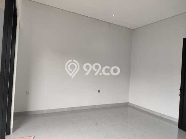 Rumah Elit Modern Tanpa Renovasi di BSD Griya Loka Tangerang Rumah Elit Modern Tanpa Renovasi di BSD Griya Loka Tangerang