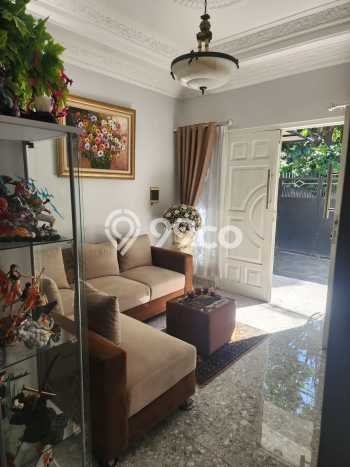 Siap Huni Rumah Mewah 4 Kamar di Pondok Aren Dekat ke Mana Pun Siap Huni Rumah Mewah 4 Kamar di Pondok Aren Dekat ke Mana Pun