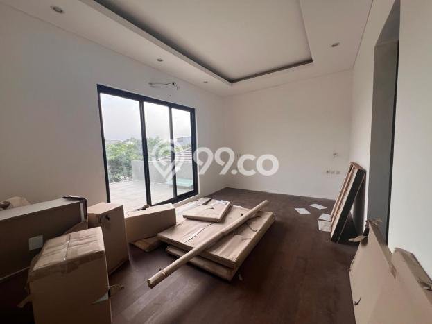 Ready to Use! Premium House LT 140m2 Desain Elegan di Alam Sutera Ready to Use! Premium House LT 140m2 Desain Elegan di Alam Sutera