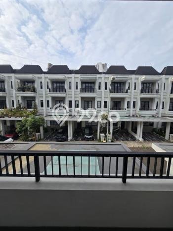 Ready to Use! Premium House LT 108m2 Desain Elegan di Alam Sutera Ready to Use! Premium House LT 108m2 Desain Elegan di Alam Sutera