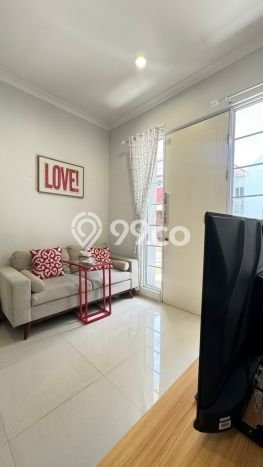 Jual Rumah Eksklusif 2 KT di Gading Serpong, Tangerang Jual Rumah Eksklusif 2 KT di Gading Serpong, Tangerang