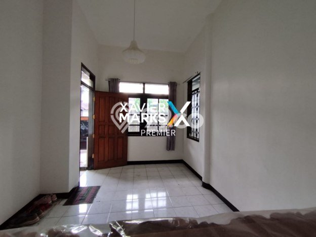 Rumah Modern 3 KT di Arjosari Malang Semi Furnished Rumah Modern 3 KT di Arjosari Malang Semi Furnished