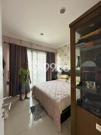 Hunian Mewah LB 120m2 Siap Pakai Desain Elegan di Grand Wisata, Bekasi Hunian Mewah LB 120m2 Siap Pakai Desain Elegan di Grand Wisata, Bekasi