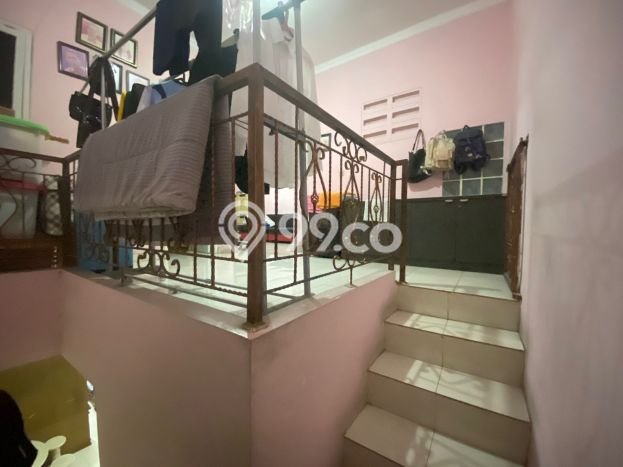 Dijual Hunian Rumah Terawat 4 Kamar di Harapan Indah, Bekasi Dijual Hunian Rumah Terawat 4 Kamar di Harapan Indah, Bekasi