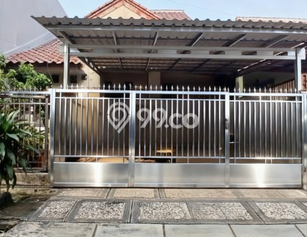 Rumah Luas Asri 4 KT Siap Pakai di Metland Menteng Jakarta Timur Rumah Luas Asri 4 KT Siap Pakai di Metland Menteng Jakarta Timur