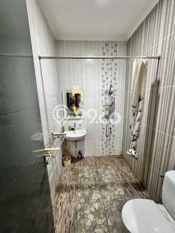Dijual Rumah Luas Elegan Dengan View Cantik di Grand Wisata, Bekasi Dijual Rumah Luas Elegan Dengan View Cantik di Grand Wisata, Bekasi