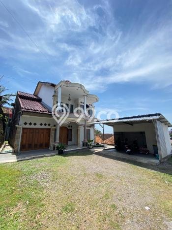 Jual Rumah Favorit Siap Huni LB 250m2 di Semarang Barat, Semarang Jual Rumah Favorit Siap Huni LB 250m2 di Semarang Barat, Semarang