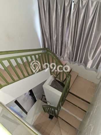For Sale Rumah 4 Kamar Lokasi Ideal Nyaman dan Strategis di Pedurungan For Sale Rumah 4 Kamar Lokasi Ideal Nyaman dan Strategis di Pedurungan