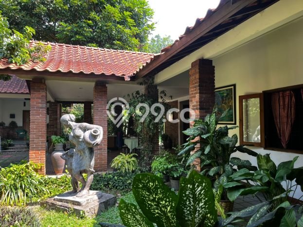 Dijual Hunian Mewah dengan Fasilitas Sekitar Lengkap di Banyumanik, Semarang Dijual Hunian Mewah dengan Fasilitas Sekitar Lengkap di Banyumanik, Semarang