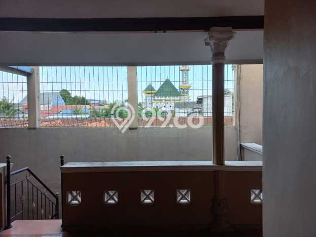 Hunian Mewah LB 400m2 Siap Pakai Desain Elegan di Sleman, Yogyakarta Hunian Mewah LB 400m2 Siap Pakai Desain Elegan di Sleman, Yogyakarta