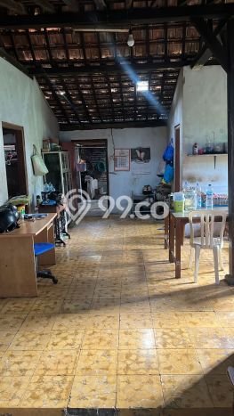 For Sale Rumah 7 Kamar Lokasi Ideal Nyaman dan Strategis di Gembong For Sale Rumah 7 Kamar Lokasi Ideal Nyaman dan Strategis di Gembong