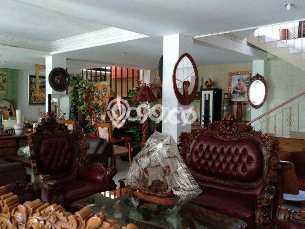 Ruko Dijual di Denpasar Barat Denpasar dengan Luas Bangunan 500m2 Ruko Dijual di Denpasar Barat Denpasar dengan Luas Bangunan 500m2