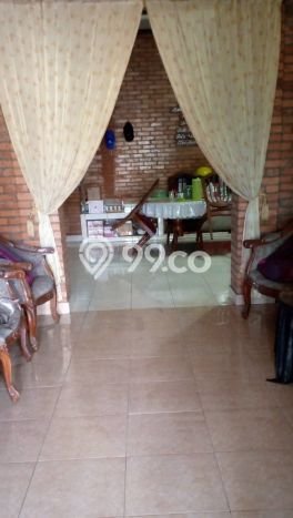 Rumah Modern 5 KT di Bojong Sari Depok Semi Furnished Rumah Modern 5 KT di Bojong Sari Depok Semi Furnished