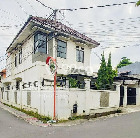 Dijual Hunian Mewah dengan Fasilitas Sekitar Lengkap di Jagakarsa, Jakarta Selatan Dijual Hunian Mewah dengan Fasilitas Sekitar Lengkap di Jagakarsa, Jakarta Selatan