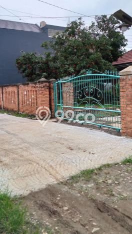 Rumah Modern 5 KT di Bojong Sari Depok Semi Furnished Rumah Modern 5 KT di Bojong Sari Depok Semi Furnished