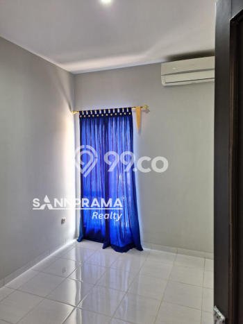 For Sale Rumah 2 Kamar Lokasi Ideal Bagus dan Strategis di Sawangan For Sale Rumah 2 Kamar Lokasi Ideal Bagus dan Strategis di Sawangan