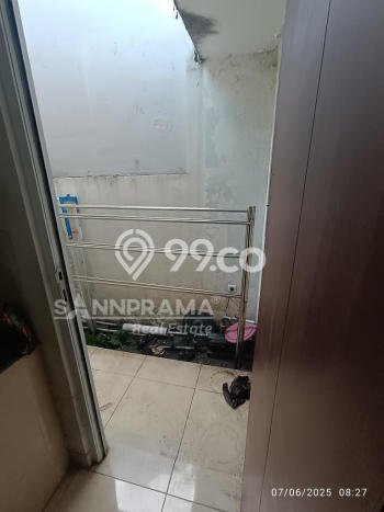 Rumah Luas Asri 2 KT Siap Pakai di Bojong Sari Depok Rumah Luas Asri 2 KT Siap Pakai di Bojong Sari Depok