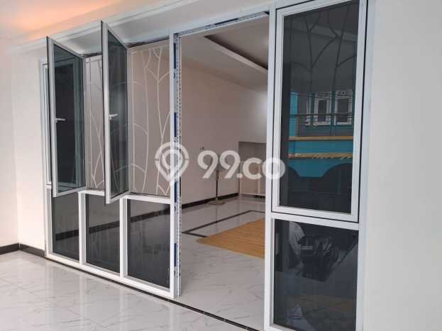 Siap Huni Hunian Elit 3 Kamar di Jagakarsa Dekat ke Mana Pun Siap Huni Hunian Elit 3 Kamar di Jagakarsa Dekat ke Mana Pun
