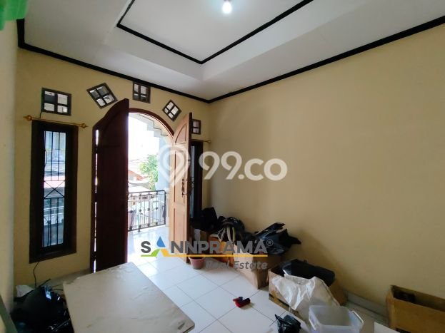 Rumah Modern Cantik 6 Kamar Siap Huni di Cilincing Rumah Modern Cantik 6 Kamar Siap Huni di Cilincing