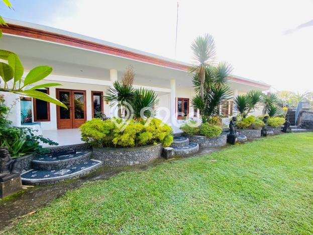 Rumah Berkualitas area , Jembrana, Luas 2500m2m² LB 1m2m² - HARGA NEGO! Rumah Berkualitas area , Jembrana, Luas 2500m2m² LB 1m2m² - HARGA NEGO!