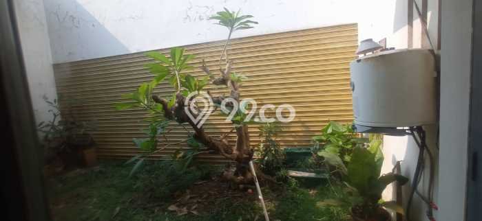 Ready to Use! Premium House LT 310m2 Desain Elegan di Cibubur Ready to Use! Premium House LT 310m2 Desain Elegan di Cibubur