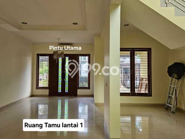 Jual Rumah Luas Elegan Dengan View Eksklusif di Cibubur, Jakarta Timur Jual Rumah Luas Elegan Dengan View Eksklusif di Cibubur, Jakarta Timur