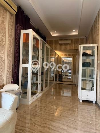 Rumah Elit Modern Tanpa Renovasi di Cibubur Bekasi Rumah Elit Modern Tanpa Renovasi di Cibubur Bekasi