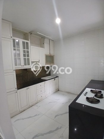 Ready to Use! Luxury House LT 180m2 Desain Modern di Raffles Hills Ready to Use! Luxury House LT 180m2 Desain Modern di Raffles Hills