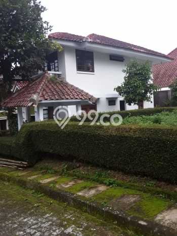Vila di , Luas 240m2m², Lokasi Strategis Vila di , Luas 240m2m², Lokasi Strategis