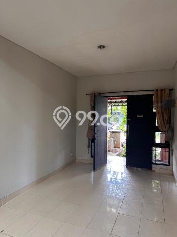 Rumah Minimalis 3 KT di Raffles Hills Jakarta Timur Unfurnished Rumah Minimalis 3 KT di Raffles Hills Jakarta Timur Unfurnished