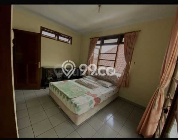 Vila di , Luas 240m2m², Lokasi Strategis Vila di , Luas 240m2m², Lokasi Strategis