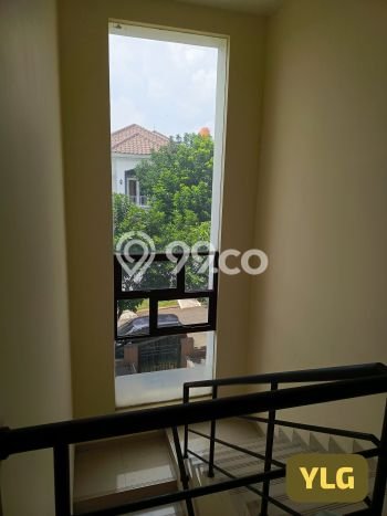 Rumah Modern 4 KT di Citra Grand Jakarta Timur Unfurnished Rumah Modern 4 KT di Citra Grand Jakarta Timur Unfurnished