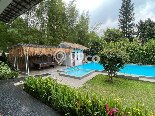 Vila di Cisarua, Dimensi 1065m2m², Ideal untuk berbagai keperluan Vila di Cisarua, Dimensi 1065m2m², Ideal untuk berbagai keperluan
