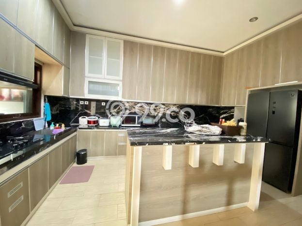 Rumah Minimalis 4 KT di Cibubur Bekasi Full Furnished Rumah Minimalis 4 KT di Cibubur Bekasi Full Furnished