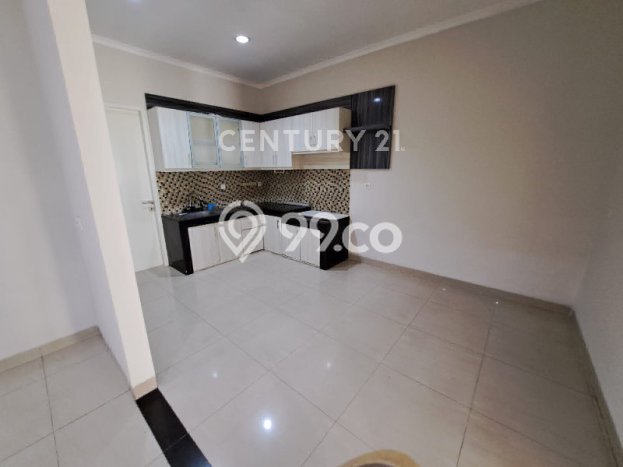 Rumah Elit Modern Siap Huni di Gading Serpong Tangerang Rumah Elit Modern Siap Huni di Gading Serpong Tangerang