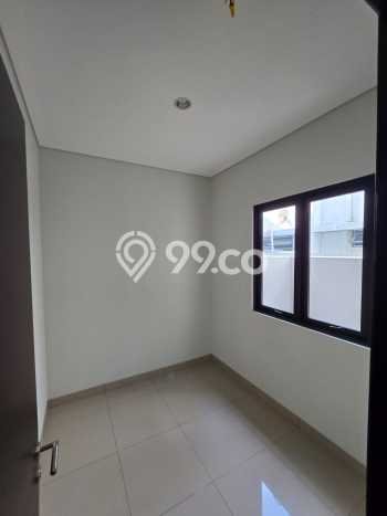 Disewakan! Rumah 3 Kamar Tidur &
3 Kamar Mandi di Summarecon Crown Gading, Bekasi Disewakan! Rumah 3 Kamar Tidur &
3 Kamar Mandi di Summarecon Crown Gading, Bekasi