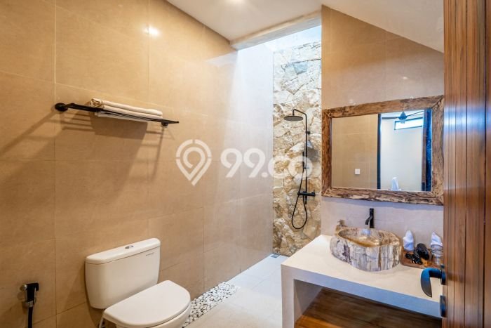 Vila Strategis Kawasan , Luas 100m2m², Dekat Badung, Badung Vila Strategis Kawasan , Luas 100m2m², Dekat Badung, Badung