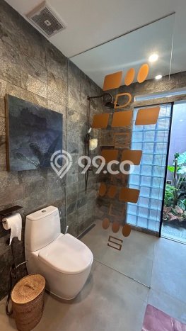 Vila di , Dimensi 317m2m², Ideal untuk tempat tinggal keluarga Vila di , Dimensi 317m2m², Ideal untuk tempat tinggal keluarga