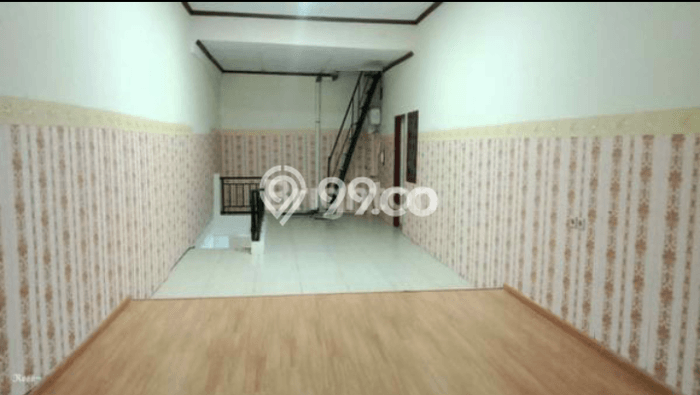 Hunian Impian Keluarga! Rumah 2 Lantai di , Makassar, Luas 112m2m² Bangunan 281m2m² Hunian Impian Keluarga! Rumah 2 Lantai di , Makassar, Luas 112m2m² Bangunan 281m2m²