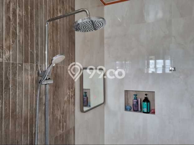 Siap Huni Rumah Mewah 5 Kamar di Tangerang Dekat ke Mana Pun Siap Huni Rumah Mewah 5 Kamar di Tangerang Dekat ke Mana Pun