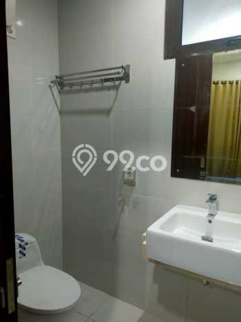 Dijual Hunian Rumah Terawat 3 KT di BSD Eminent, Tangerang Dijual Hunian Rumah Terawat 3 KT di BSD Eminent, Tangerang