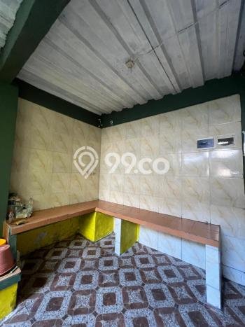 Rumah Kost Dijual di Kebayoran Lama, Jakarta Selatan, Spesifikasi 26 KT, 6 KM, 300m2 Rumah Kost Dijual di Kebayoran Lama, Jakarta Selatan, Spesifikasi 26 KT, 6 KM, 300m2