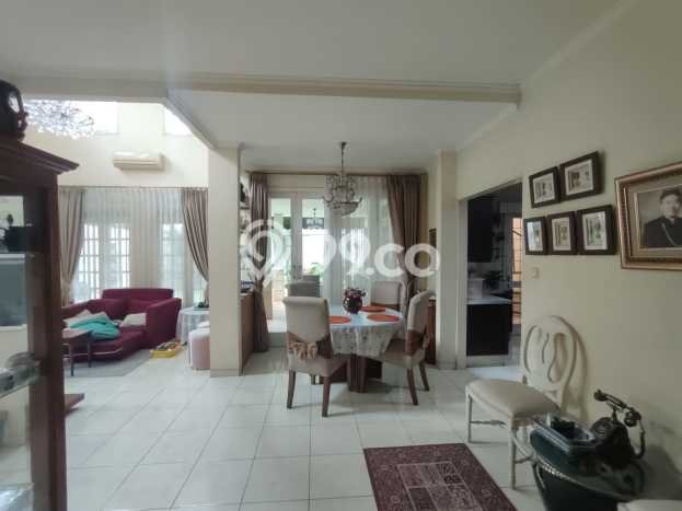 Ready to Use! Luxury House LT 450m2 Desain Elegan di Alam Sutera Ready to Use! Luxury House LT 450m2 Desain Elegan di Alam Sutera