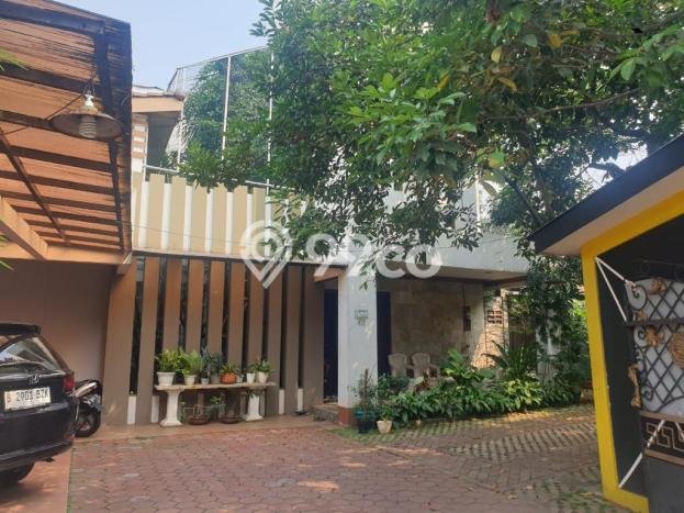 Siap Huni Hunian Elit 8 Kamar di Kebon Jeruk Dekat ke Mana Saja Siap Huni Hunian Elit 8 Kamar di Kebon Jeruk Dekat ke Mana Saja
