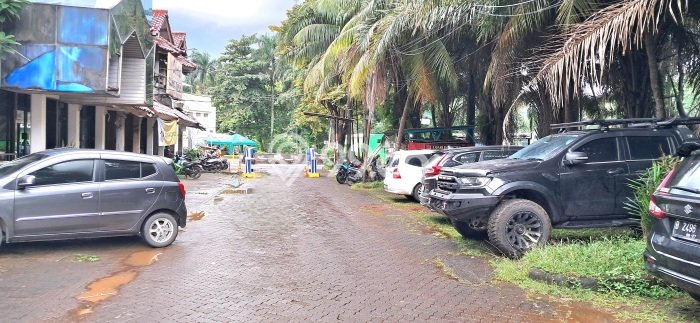Ruko bagus disewakan di Serpong Utara Tangerang Selatan dengan LB 240m2 harga sewa terbaik Ruko bagus disewakan di Serpong Utara Tangerang Selatan dengan LB 240m2 harga sewa terbaik
