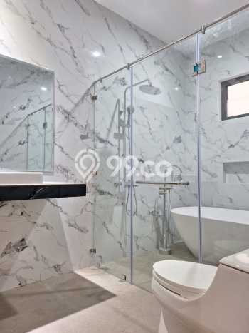 For Sale! Premium House LT 232m2 Desain Elegan di BSD The Icon For Sale! Premium House LT 232m2 Desain Elegan di BSD The Icon