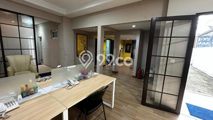 Sewa Rumah Modern di Menteng Siap Pakai dan Kondisi Bagus Sewa Rumah Modern di Menteng Siap Pakai dan Kondisi Bagus