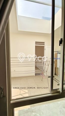 Dijual Rumah Luas Megah Dengan View Cantik di Alam Sutera, Tangerang Dijual Rumah Luas Megah Dengan View Cantik di Alam Sutera, Tangerang